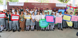 Margarita González Saravia impulsa infraestructura educativa en Coatlán del Río