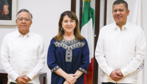 Margarita González Saravia designa a Adolfo Lizárraga como titular de la CEAGUA