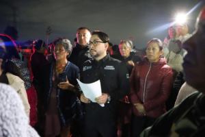 Supervisa Daniel Serrano atención a vecinos afectados por desbordamiento de cárcamo en Cuautitlán Izcalli