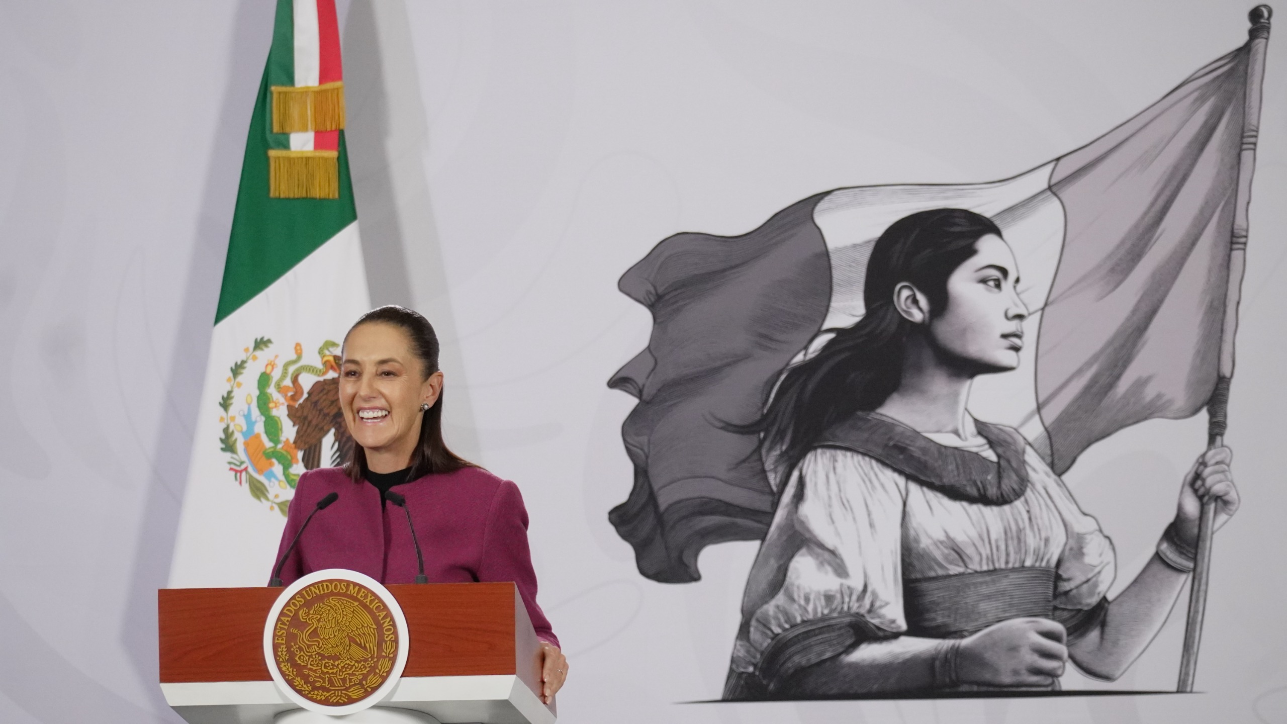 Presidenta Claudia Sheinbaum hace llamado a madres, padres y tutores a informarse y proteger a la niñez y juventud ante el uso excesivo de plataformas digitales y redes sociales