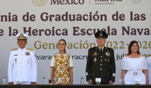 Claudia Sheinbaum encabeza graduación de 211 guardiamarinas y destaca su misión de defender la soberanía